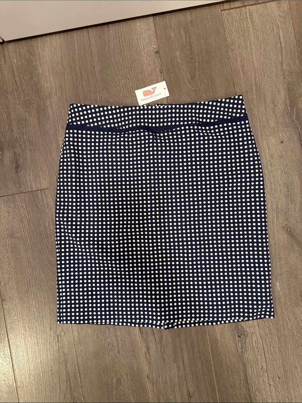 Vineyard‎ Vines Navy and White Polka Dot Pencil Skirt